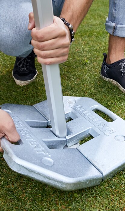 The weights are added to the gazebo. 